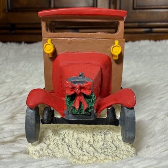 Vintage Coca-Cola Town Square Collection Pickup Truck w/Removable Barrels Figure - Picture 4 of 13